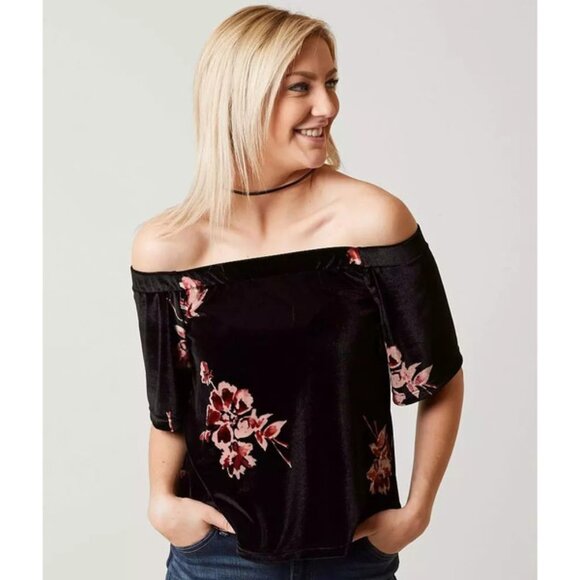 BKE Boutique Velvet Off The Shoulder Floral Top S - Picture 2 of 4